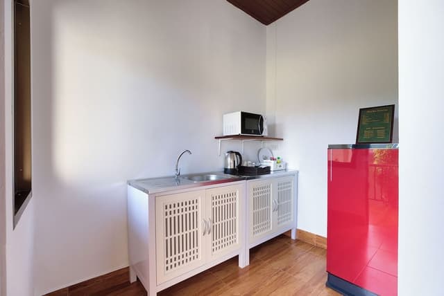Family Room, 2 Queen Beds, Kitchenette, Resort View