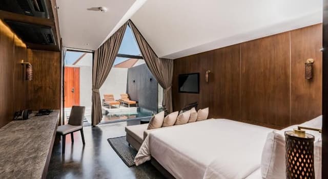 Skydeck Pool Villa