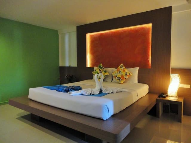 Deluxe Double or Twin Room