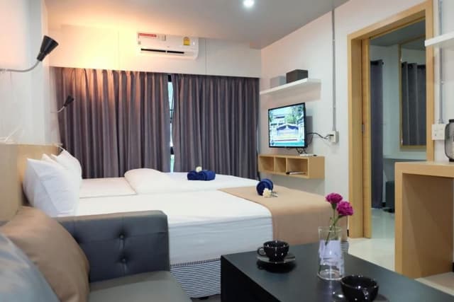 Triple Room