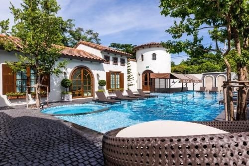 วิลล่า เซวิลล์ (Villa Seville)2