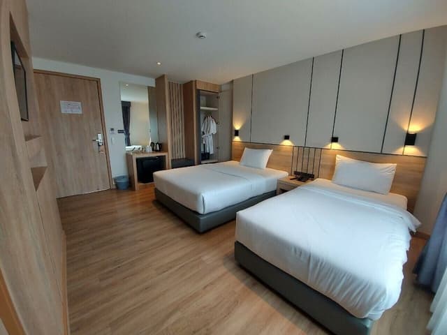 Superior Twin Room