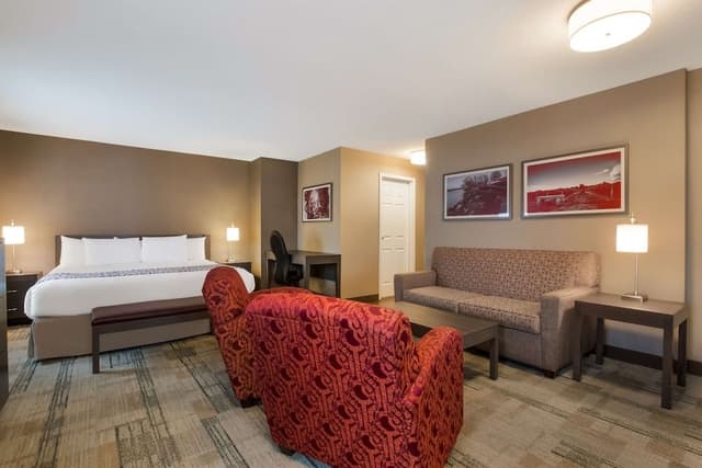Suite, 1 King Bed with Sofa bed, Non Smoking, Fireplace (with Sofabed)