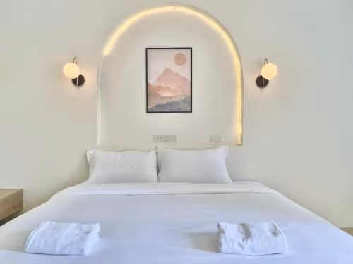 1 King Bed Superior Room Non-Smoking