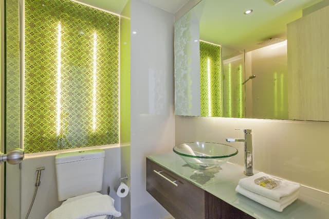 1 King 2 Room Executive Suite