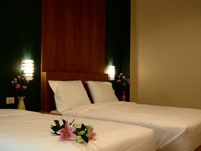 2 Bedroom