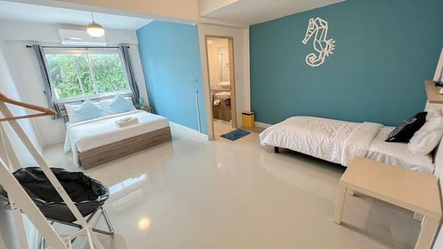 Superior Double Room with Private Bathroom