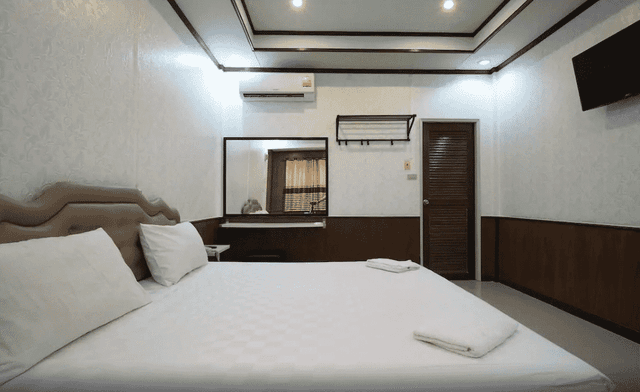 Standard Double Room (fridge)