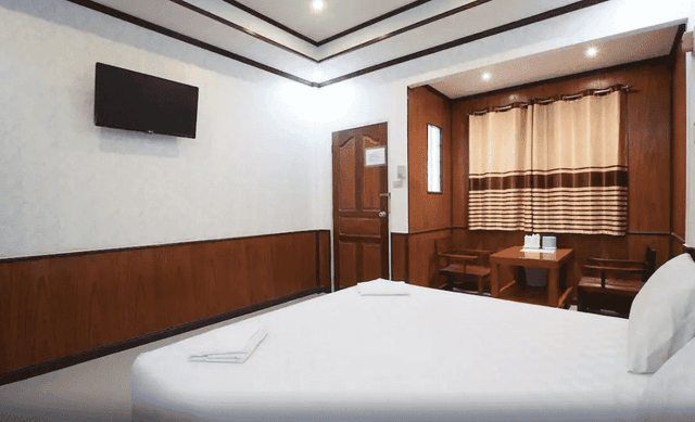 Standard Double Room (fridge)