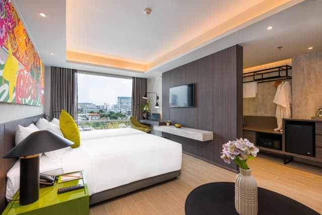 Superior Garden View Twin Room