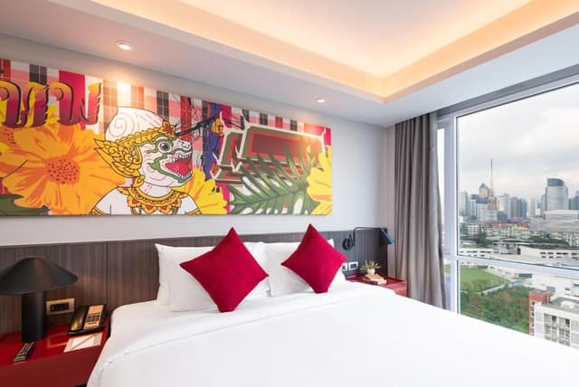 Premier City View King Room