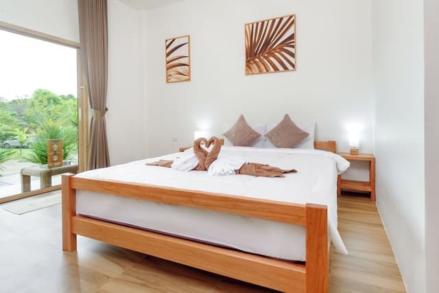 Room, 1 King Bed, Garden View