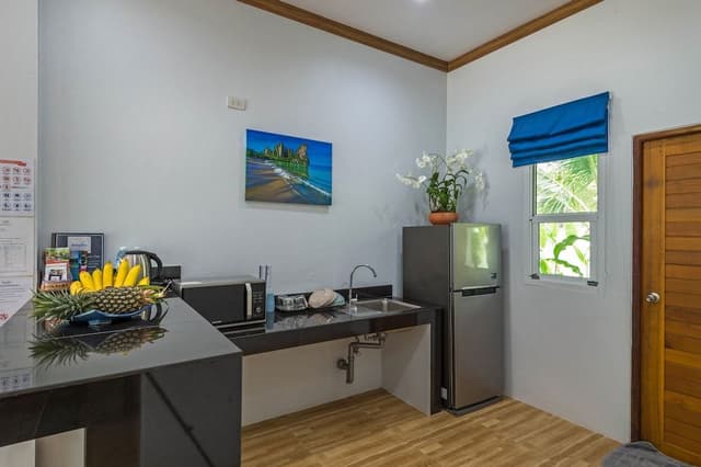 Deluxe Apartment, 2 Bedrooms, Pool Access