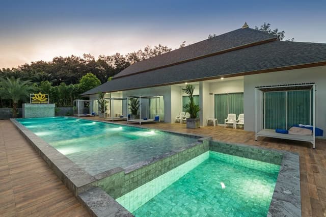 Deluxe Apartment, 2 Bedrooms, Pool Access