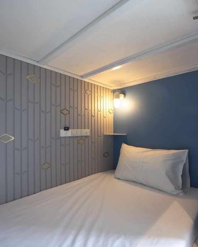 Bed in 8-Bed Mixed Dormitory Room