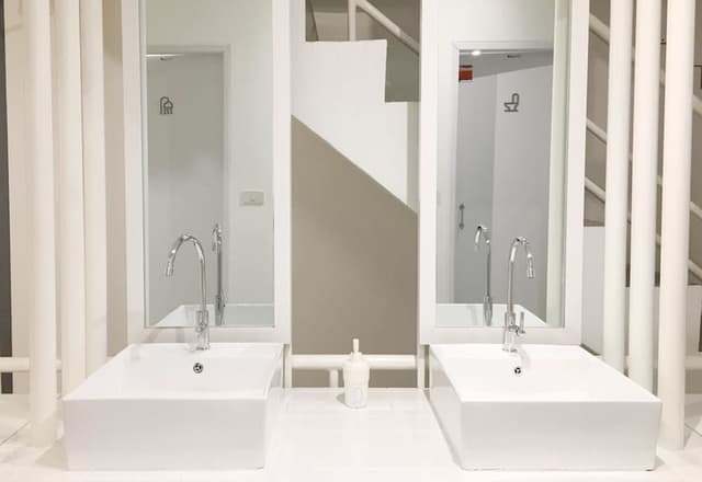 6-Bed Mixed Dormitory