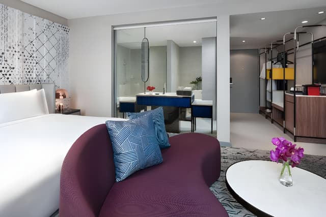 AVANI Deluxe Room