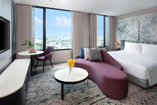AVANI Deluxe Room