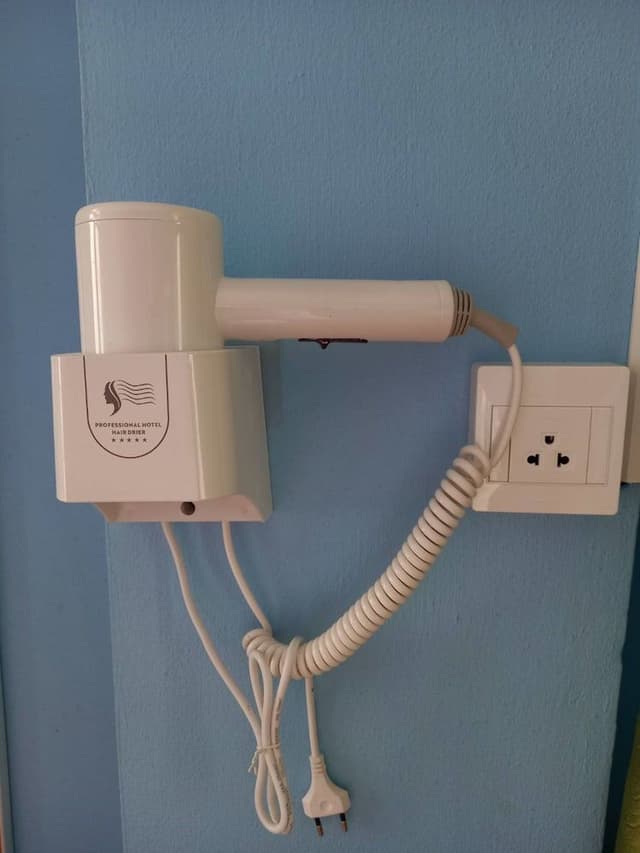Triple Room with Air-Conditioner