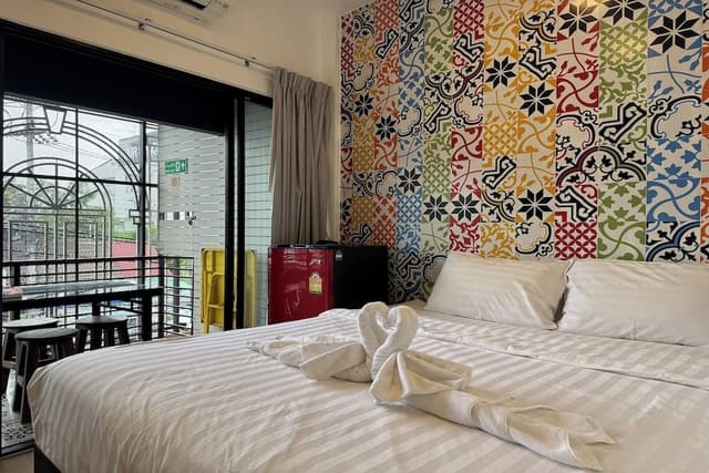 Room, 1 King Bed, Balcony
