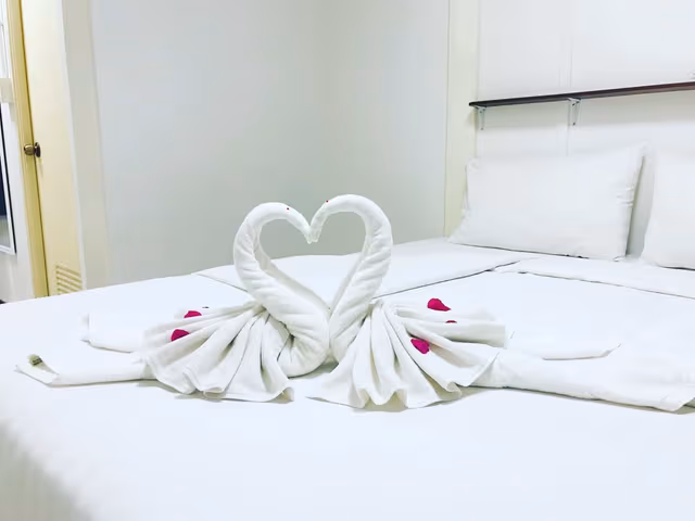 Standard Small Twin Room (2nd Floor)