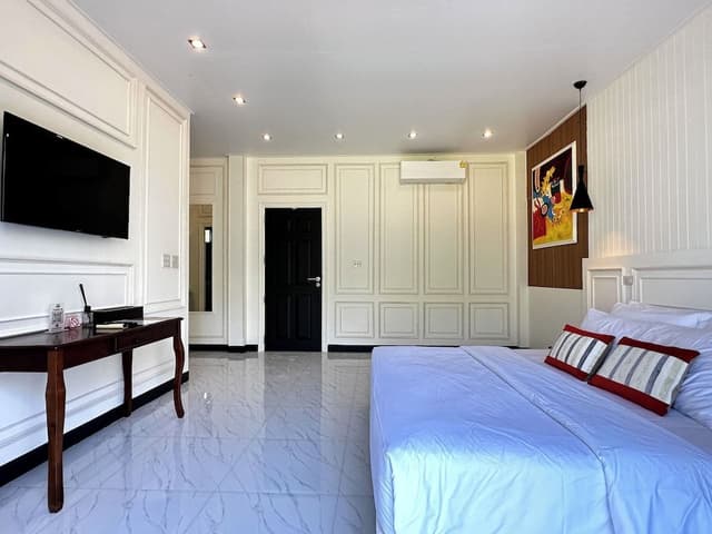 Deluxe Double Room, 1 Double Bed, Garden View