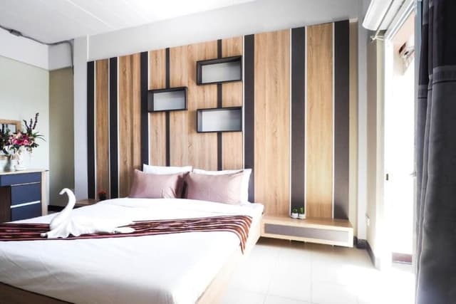 Deluxe Room, 1 King Bed
