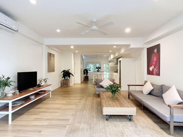 Premium House, 2 Bedrooms, Pool Access, Poolside