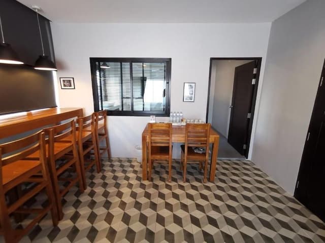 Deluxe Quadruple Room, City View