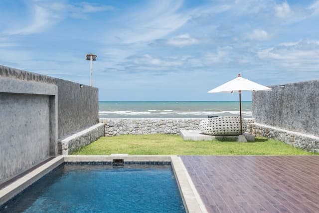 Seafront Grand Villa