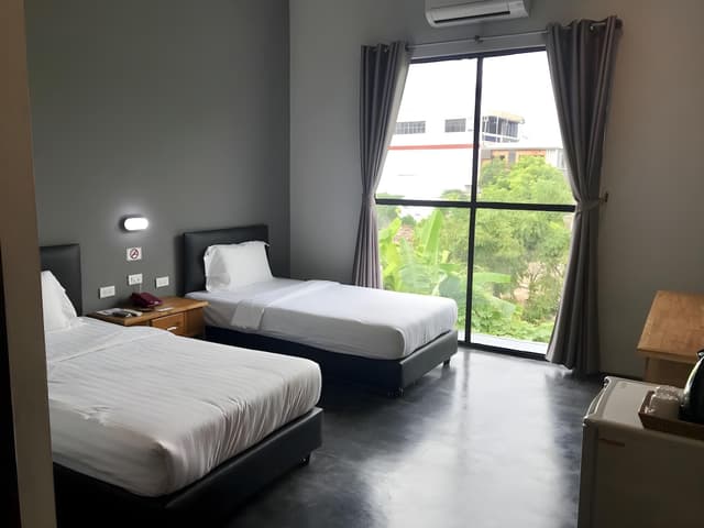 Deluxe Twin Room