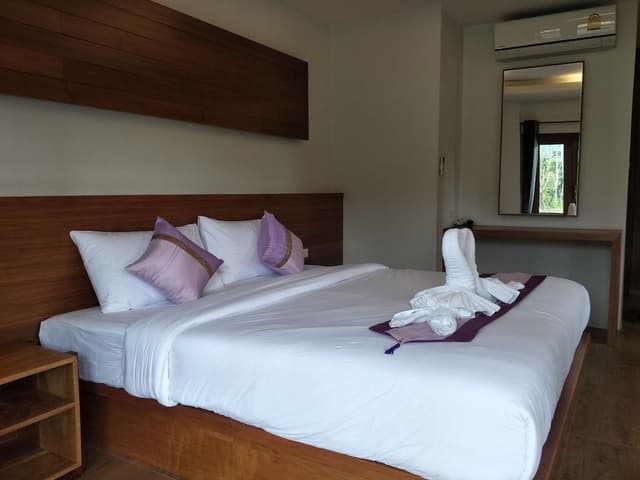 Deluxe Cabana