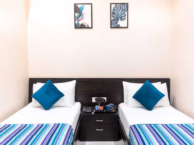 Standard Twin Room
