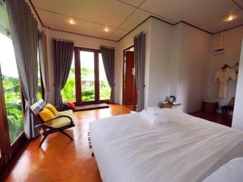 Family Pool Villa