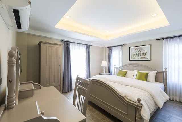 Luxury Suite