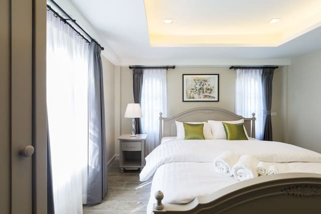 Luxury Suite