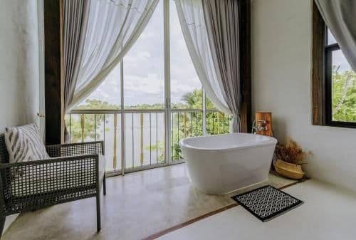 Deluxe Sweet Room