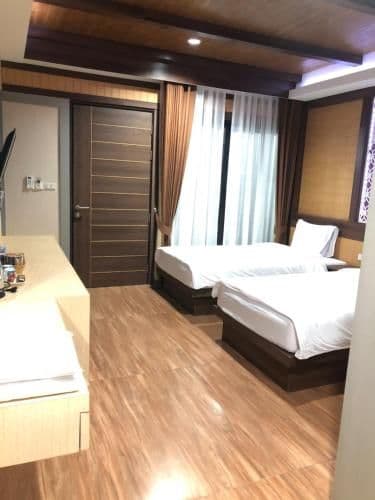 Standard Twin Room