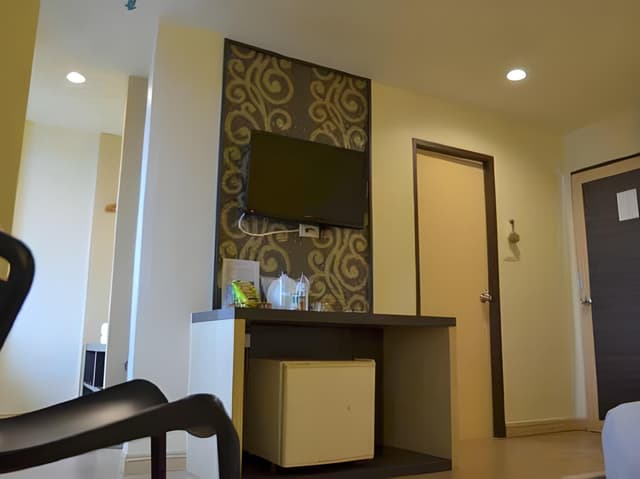 Queen Room