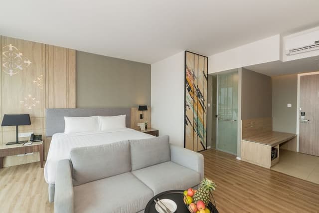 Grand Deluxe Room