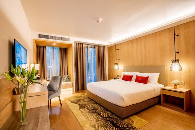 Grand Deluxe Room