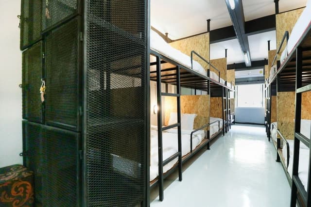 Shared Dormitory, Mixed Dorm