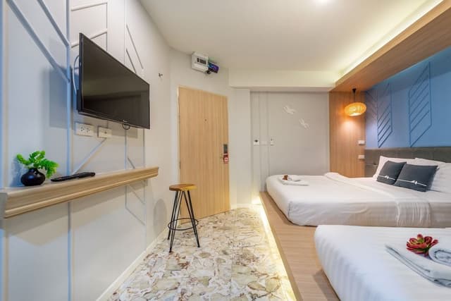 Deluxe Triple Room