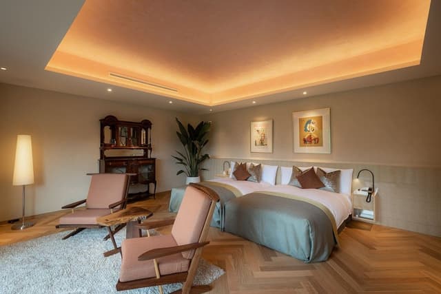 Junior Suite (with Italian Dinner & Breakfast) Non-smoking
