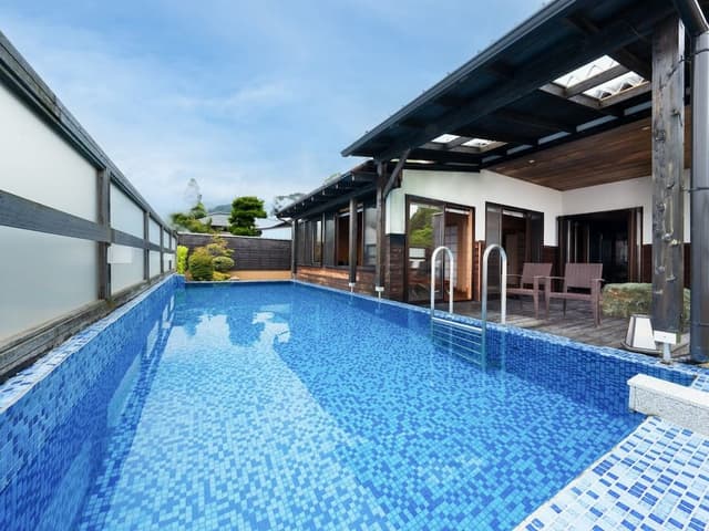 Suite, Open Air Bath and Swimming pool(summer only), Take - Teppan Kuju at 5:30PM