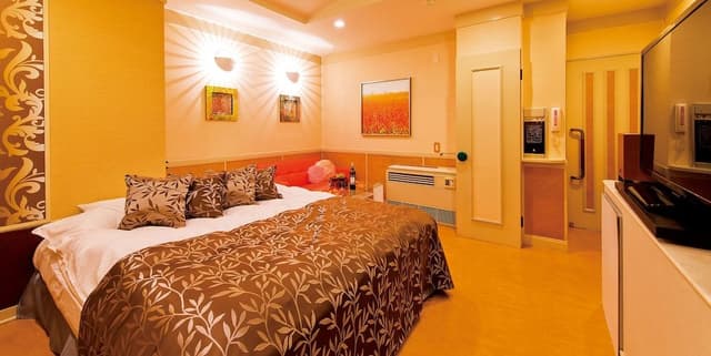 Basic Double Room