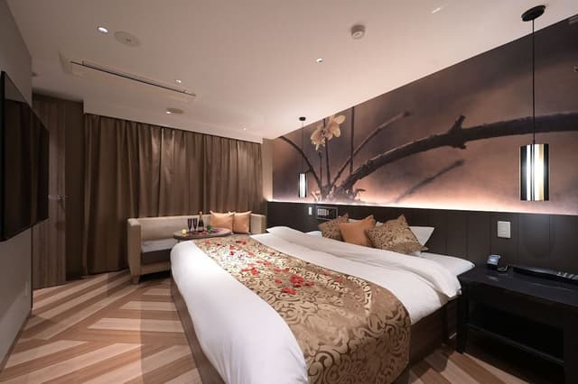 Deluxe Double Room (Queen Room)