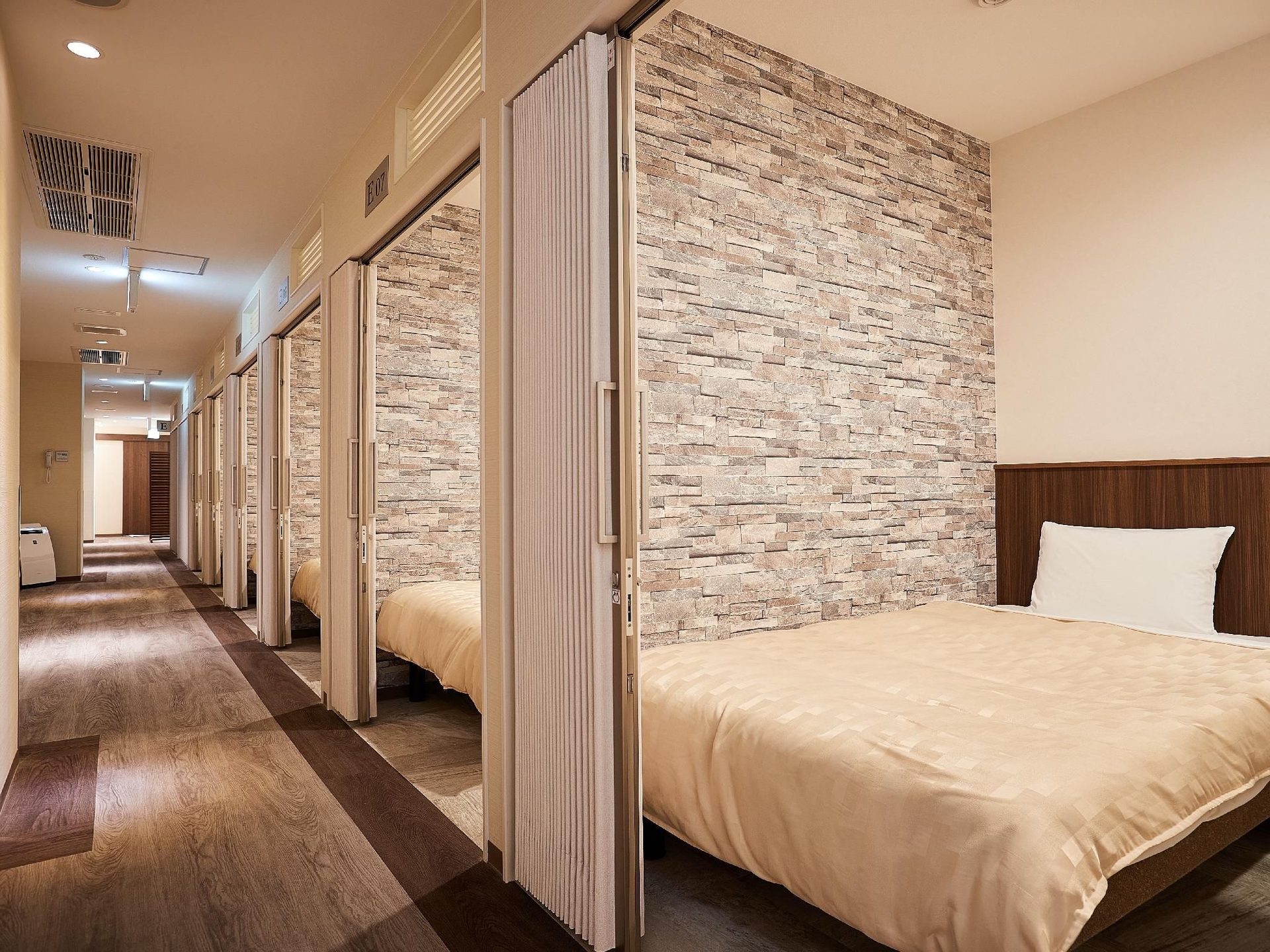 แกรนด์ เคบิ้น โฮเต็ล นาฮะ โอโรกุ (Grand Cabin Hotel Naha Oroku)1