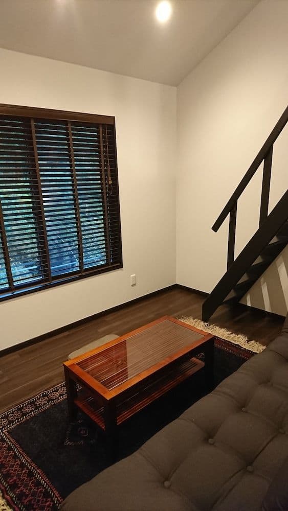 Gallery Twin Room, 2 Twin Beds, Mountain View