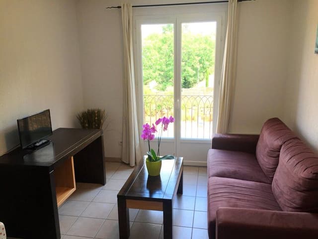 Standard Apartment, Balcony